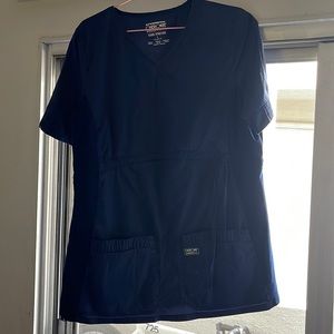 Maternity scrub top